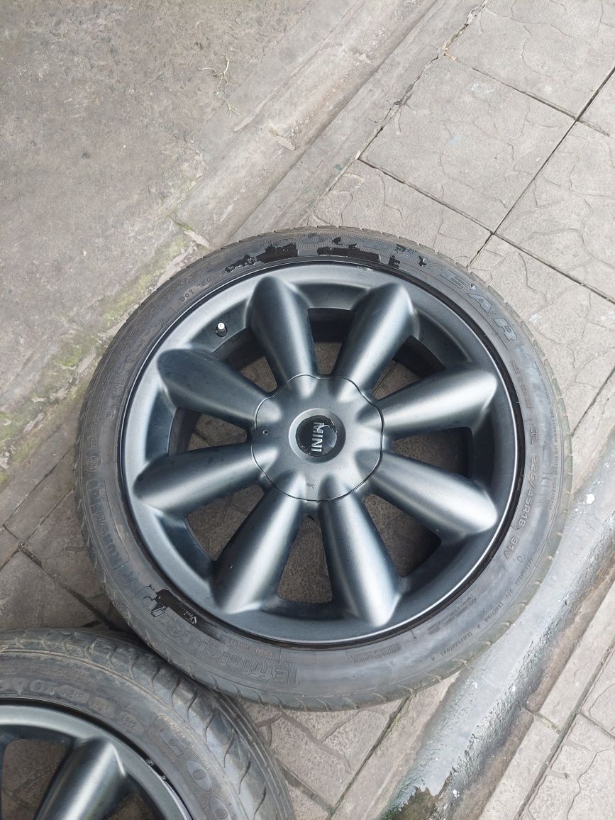 Диски Мини Купер. Mini Cooper. 5/120/R18. Et52. J7,5. Dia72,5.
 
Подр
