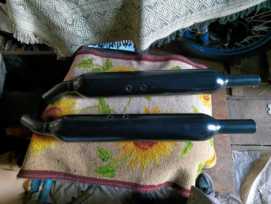 Вихлопні Triumph Bonneville глушители