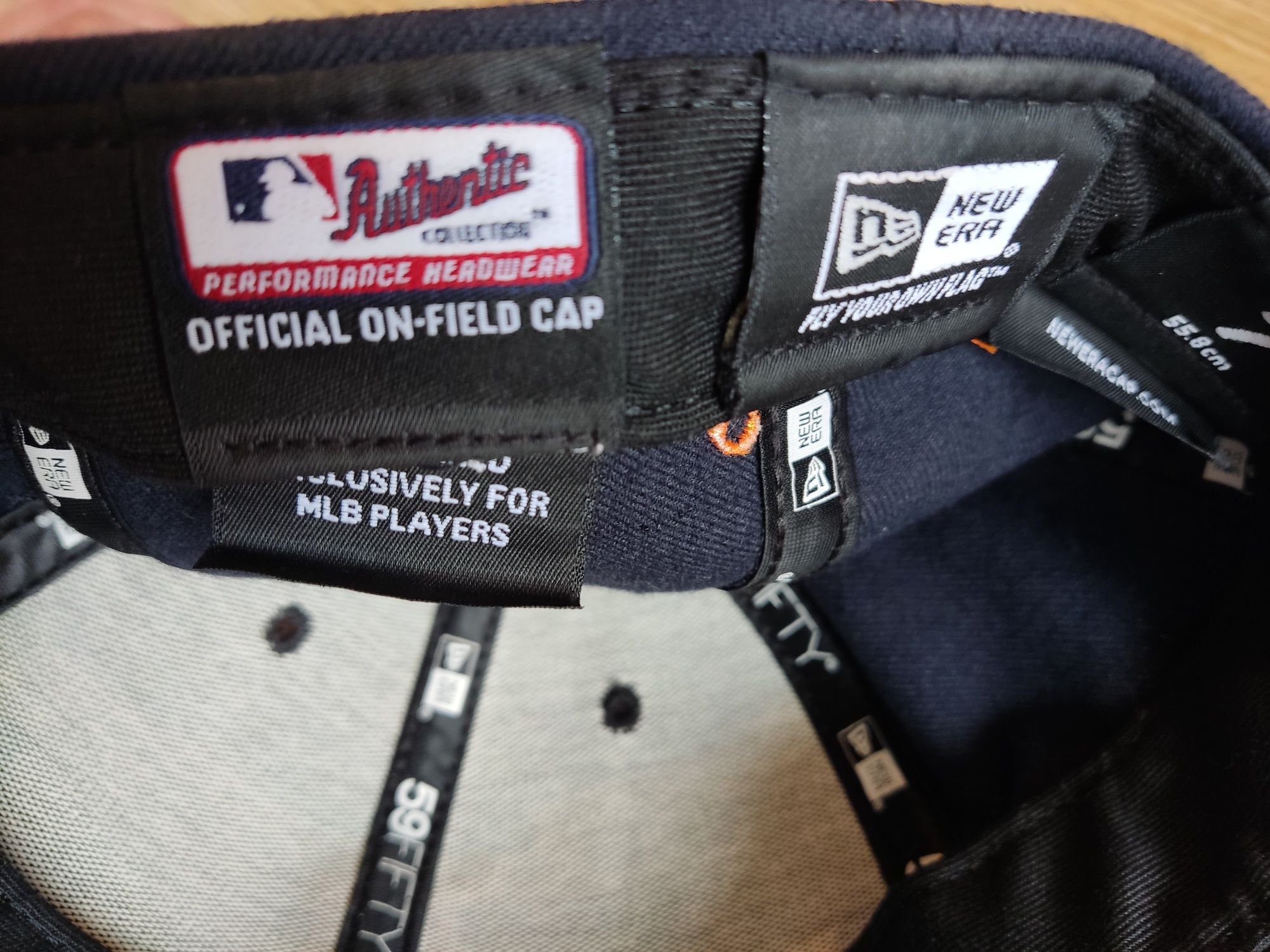 Czapka New Era full cap Detroit Tigers rozm. 7; 55.8 cm Baseball nowa