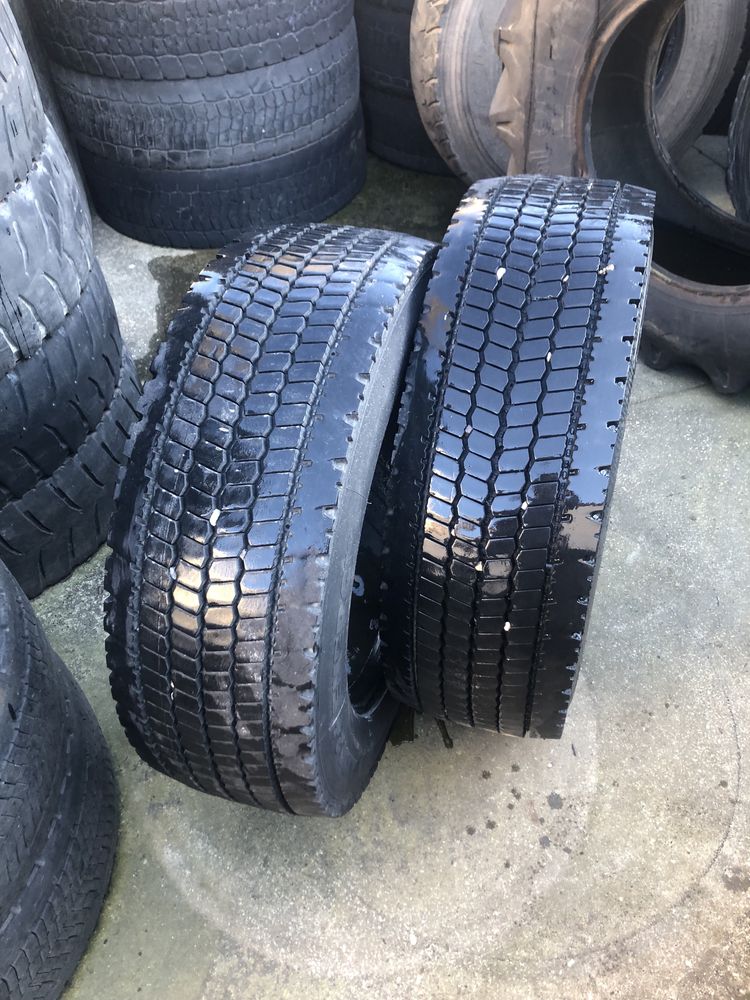 295/60R 22.5 pneus usados