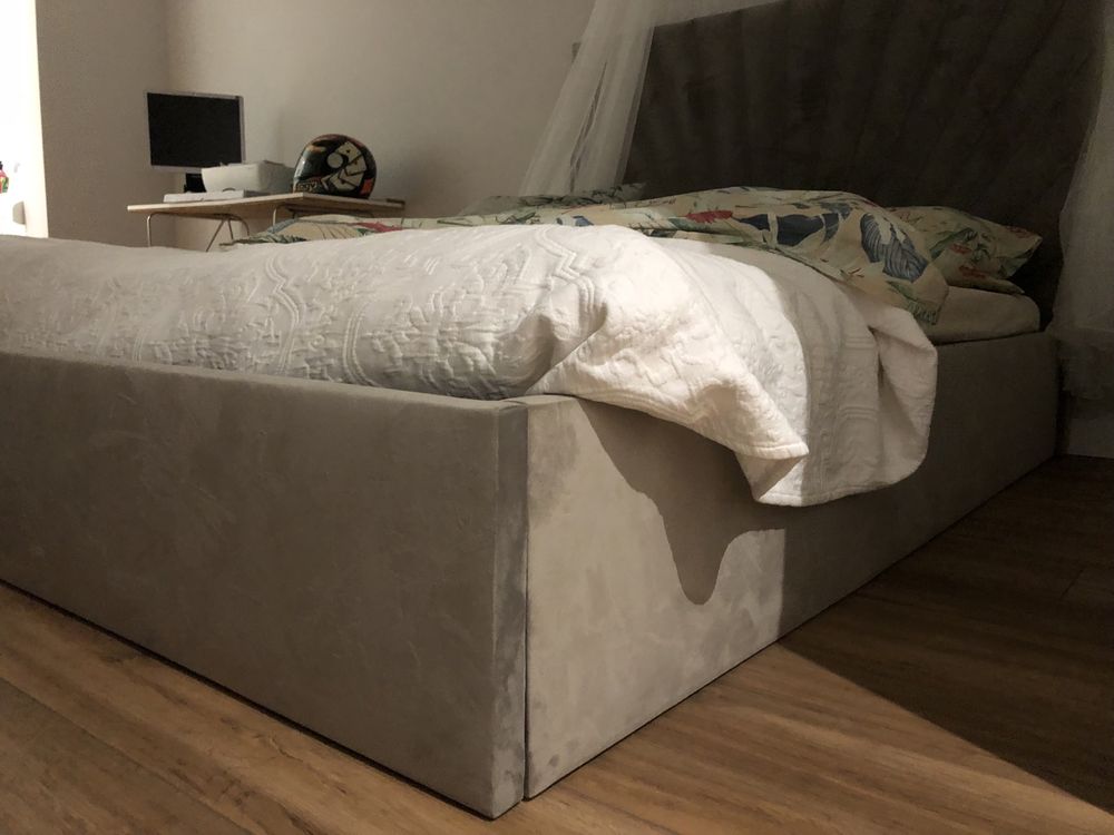 (LER ANUNCIO TODO) Cama casal 140x190 veludo cinza