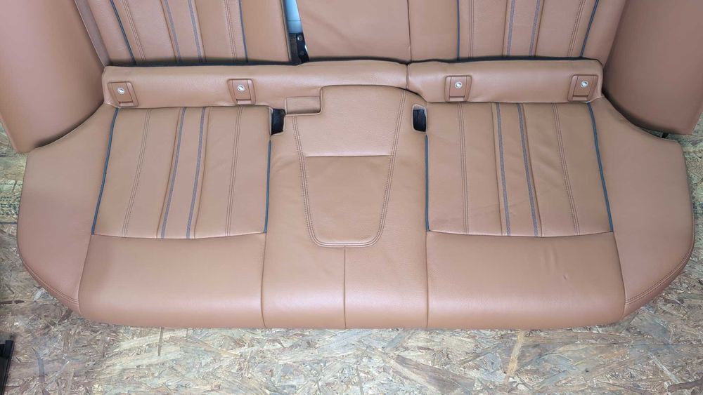 Комплект сидений, с BMW 5 Series 530i 2019