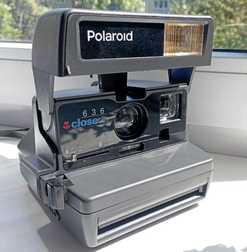 Фотоапарат Polaroid 636