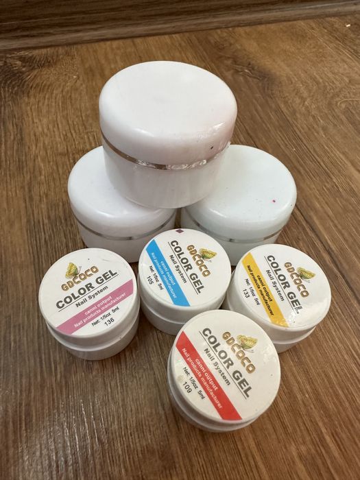 Продам свій набір для манікюру все для нігтів манікюр багато нових мат