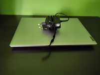 Sprzedam laptop Lenovo.