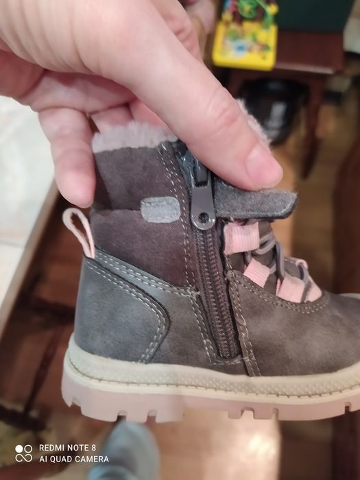 Зимние ботинки на девочку