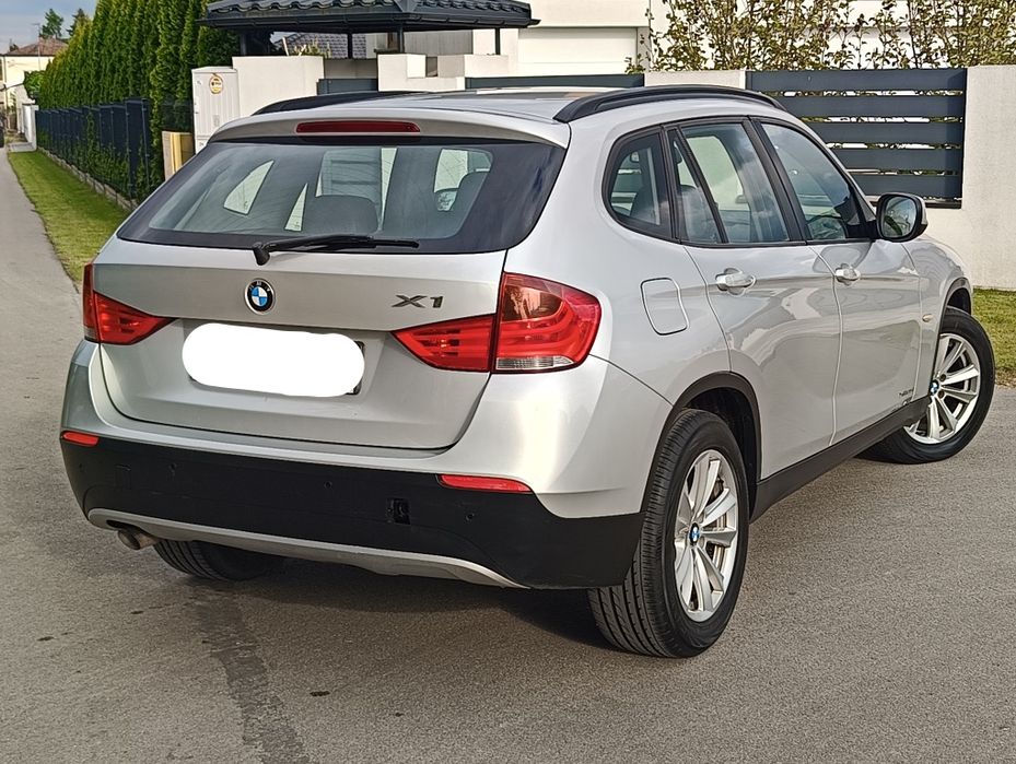 BMW X1 2.0XD manuał zamiana