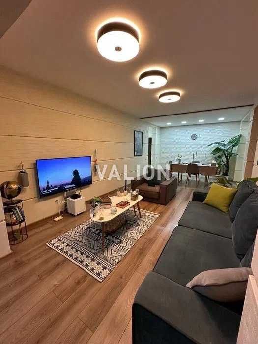 Продаж 3-кім квартири з ремонтом вул. Кошиця, метро Позняки