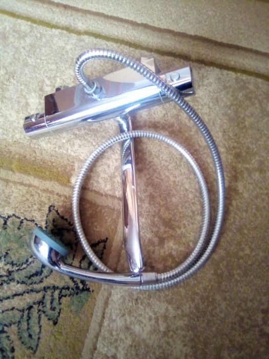 Кран змішувая до ванни