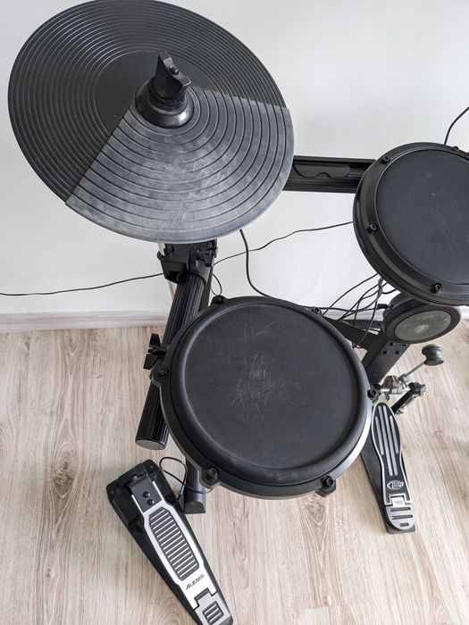 Perkusja Alesis DM6 - zestaw i moduł + GRATIS