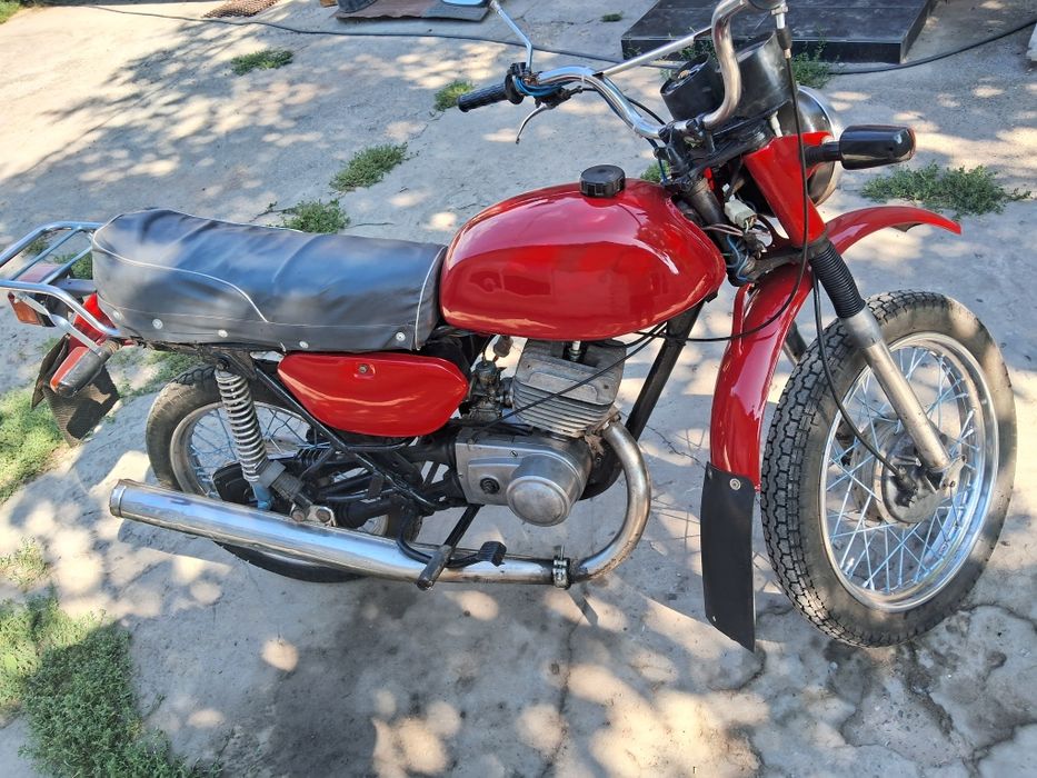 Мінськ 12-V на Документах