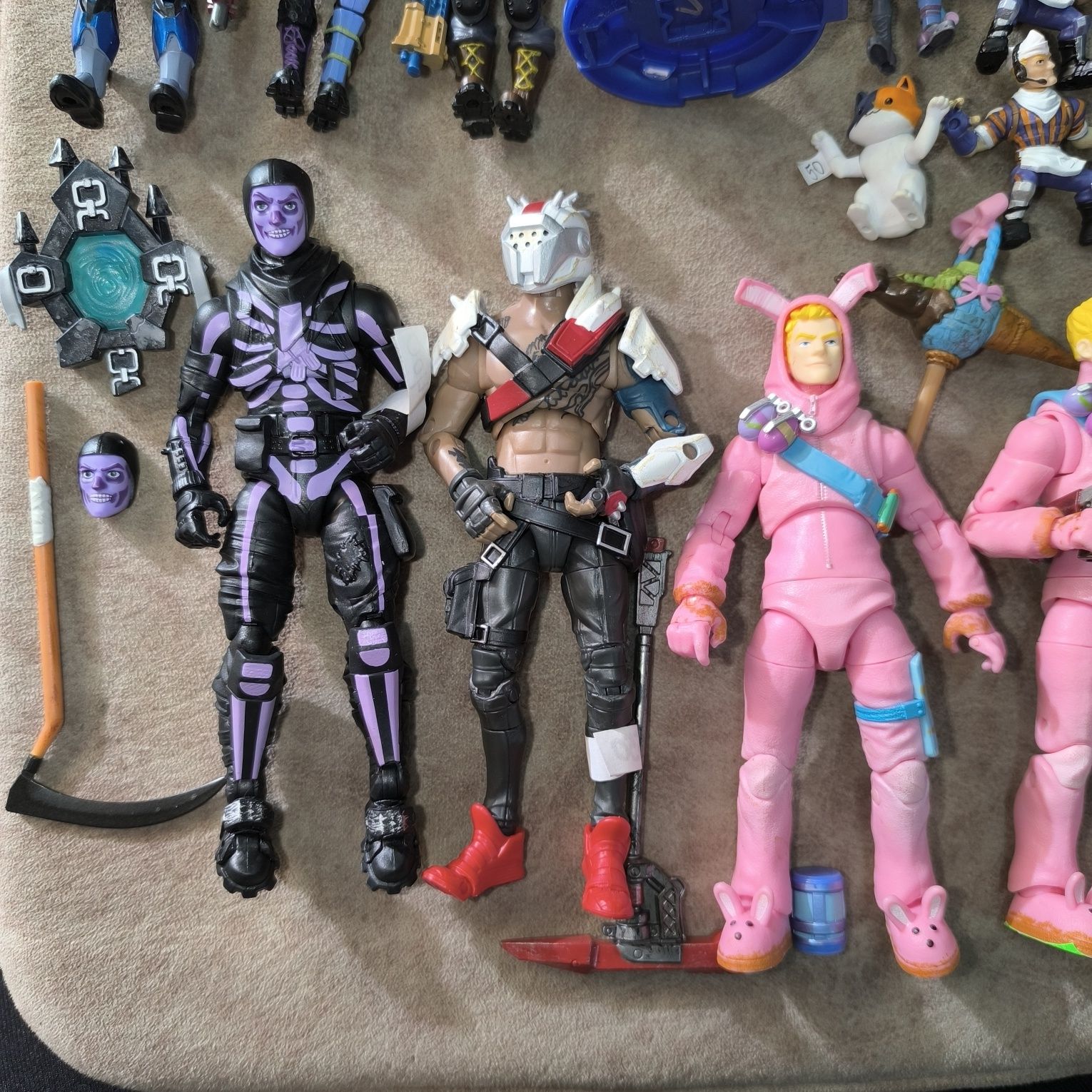 Фигурки из игры Фортнайт Fortnite Jazwares Jakks Pacific Пилли Раптор