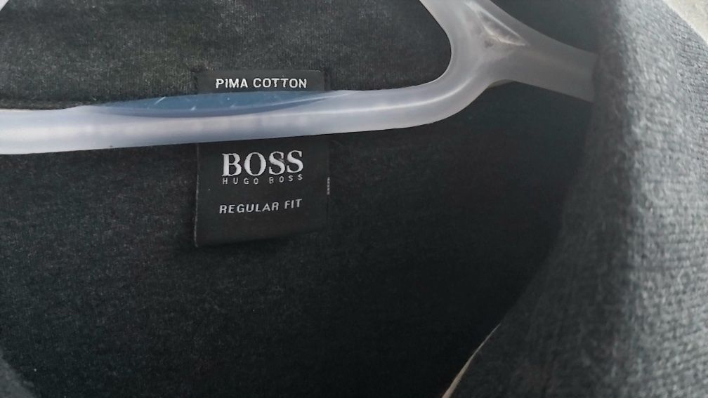 Hugo Boss męska bluzka       rozmiar S/M  prima cotton
