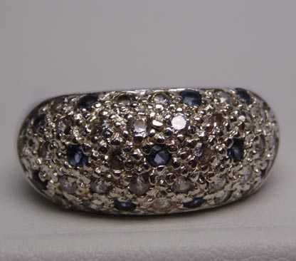 Srebrny pierścionek kopułka szafirowe kamienie i cyrkonie  R.16.