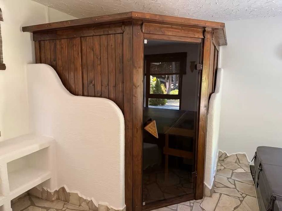 Sauna FIŃSKA Karibu z DREWNA Drewniana + piec ławki akcesoria jak NOWA