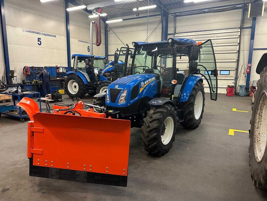 WYNAJEM New Holland T4.75S PLUS pług i piaskarka
