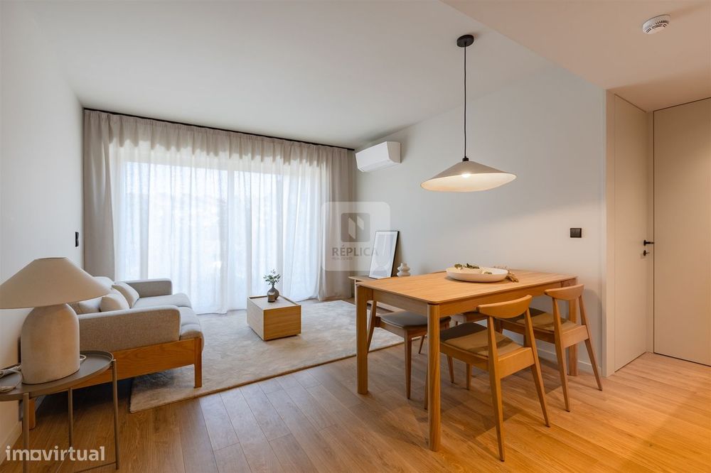 Apartamento T2 Novo no LYNQ com Vistas Rio Douro