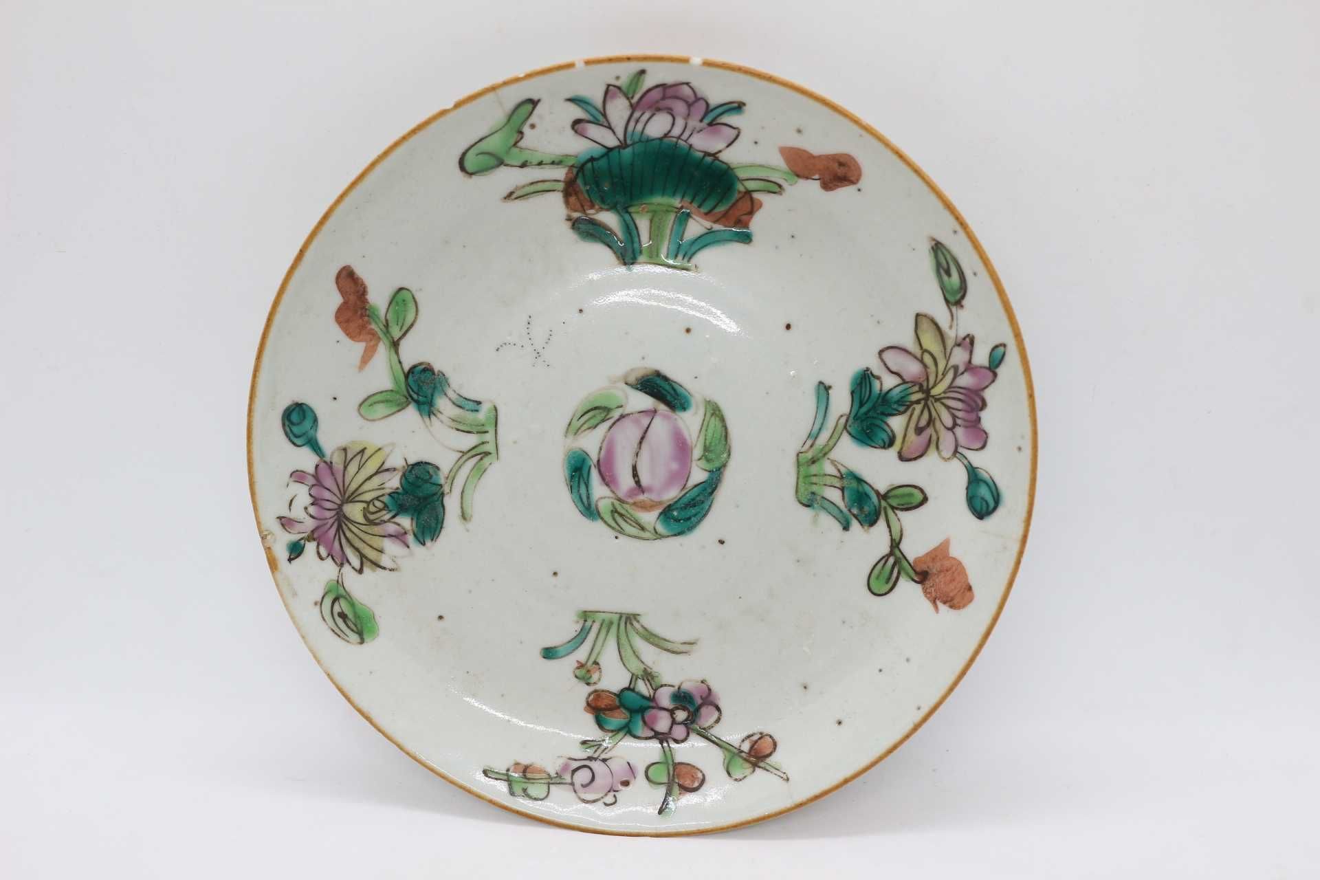 Prato Porcelana Chinesa  Família Rosa Vegetalista Séc. XIX 17 cm