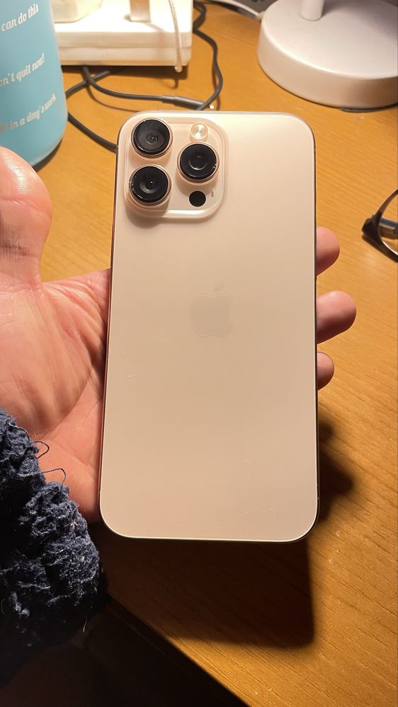 IPHONE 16 pro max