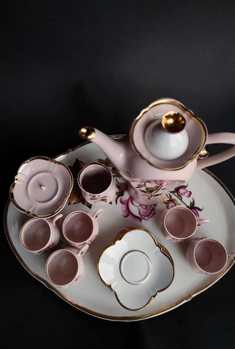 Каковий сервіз « Троянда» фафор СРСР , Коростень