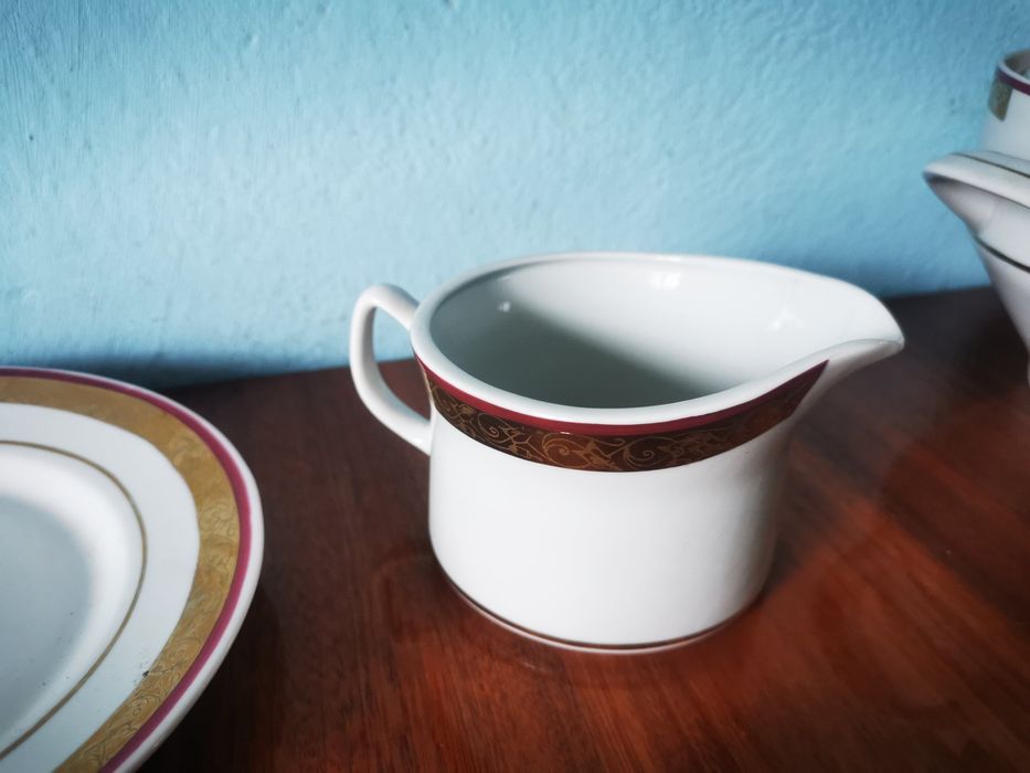 Serwis obiadowy dla 6 osób zlocona porcelana WŁOCŁAWEK lata 70 prl