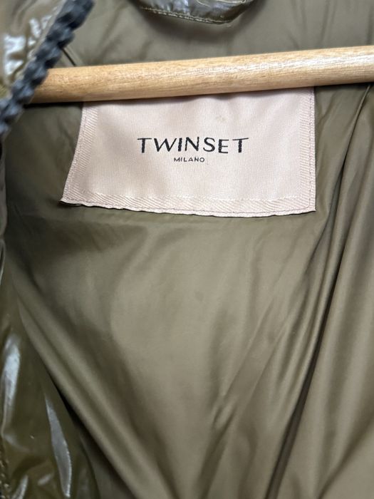 Пуховик twin set.