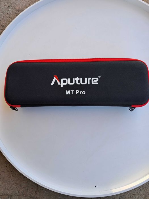 Lampa LED Aputure  MT Pro