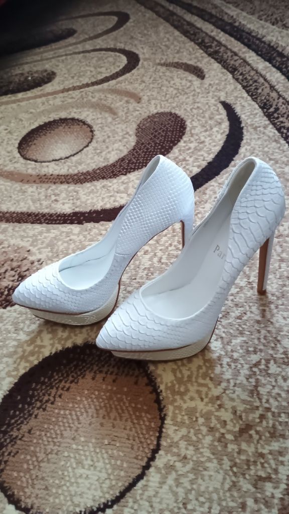 Туфлі Shoes Sabutin Paris, 39 розмір