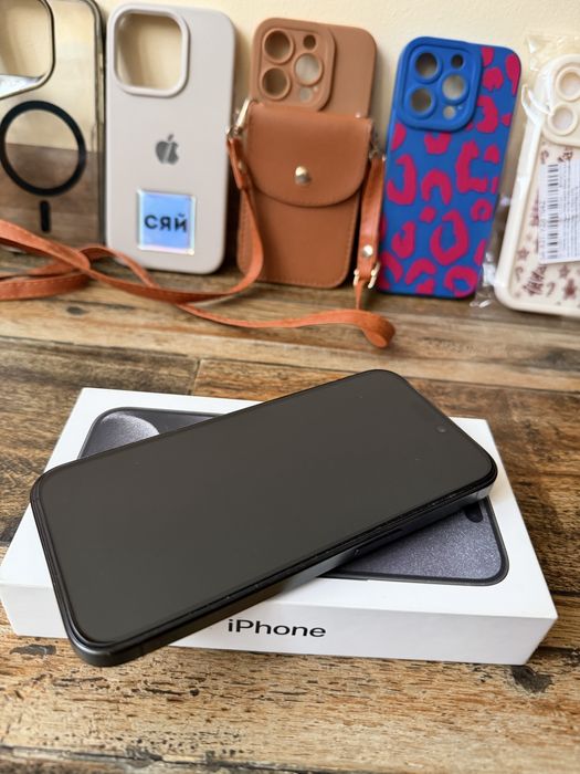 Iphone 15 Pro, Black titanium, 256GB