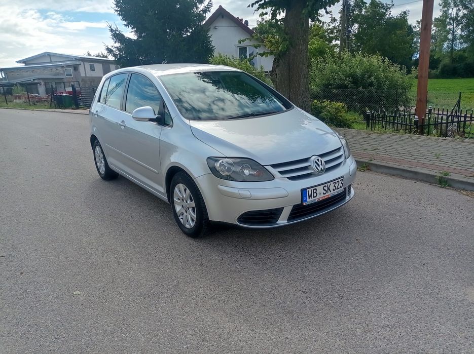 Sprzedam volkswagen golf plus 5 1,6 mpi mały przebieg jeden właściciel