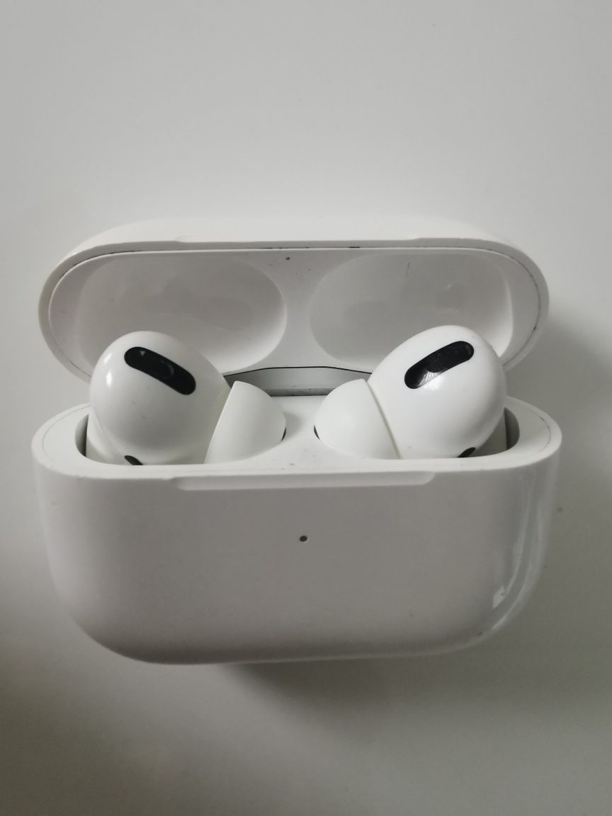 Airpods pro iphone oryginalne słuchawki