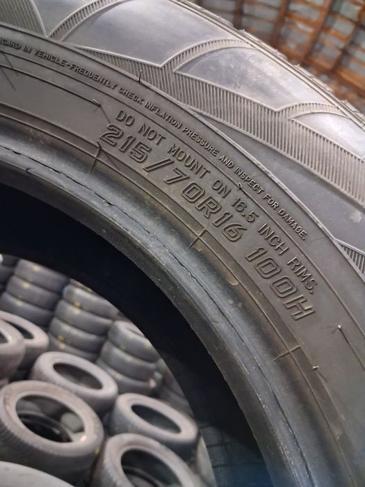 215/70 R16 Falken winter Hs 01 шини б/в зима  Комплект , Пара
