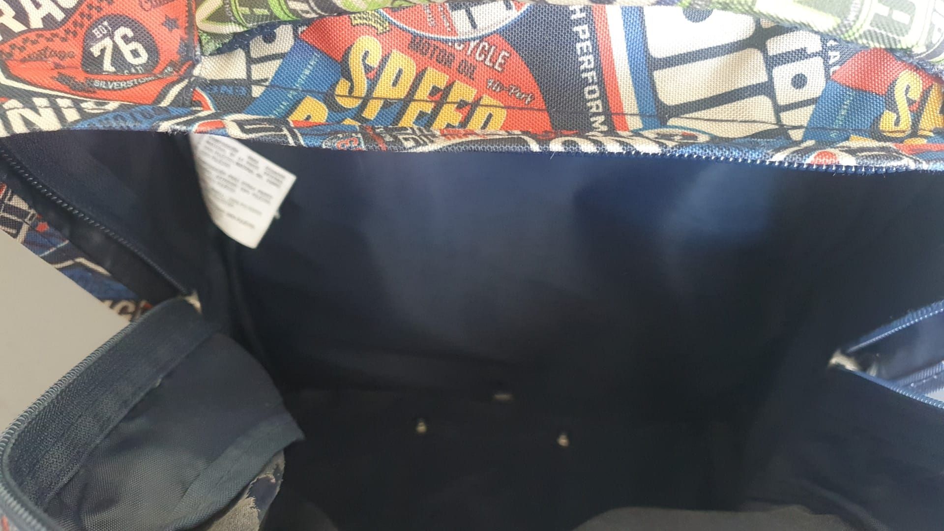 Mochila Totto com rodinhas