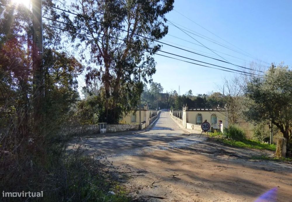 BATALHA Terreno para construção