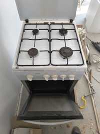 Kuchnia gazowa 4-palnikowa z piekarnikiem gazowym REZERWACJA
