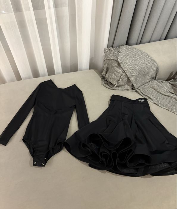 Бейсик з двома спідницями 146 Рейтингова сукня