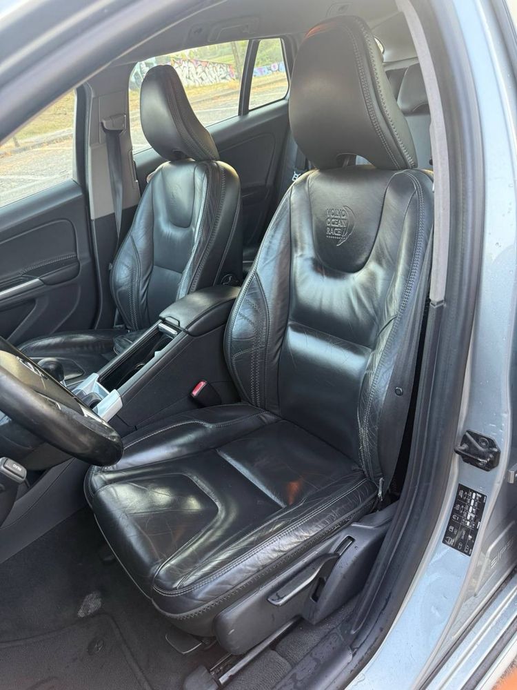 Volvo V60 Edrive D2