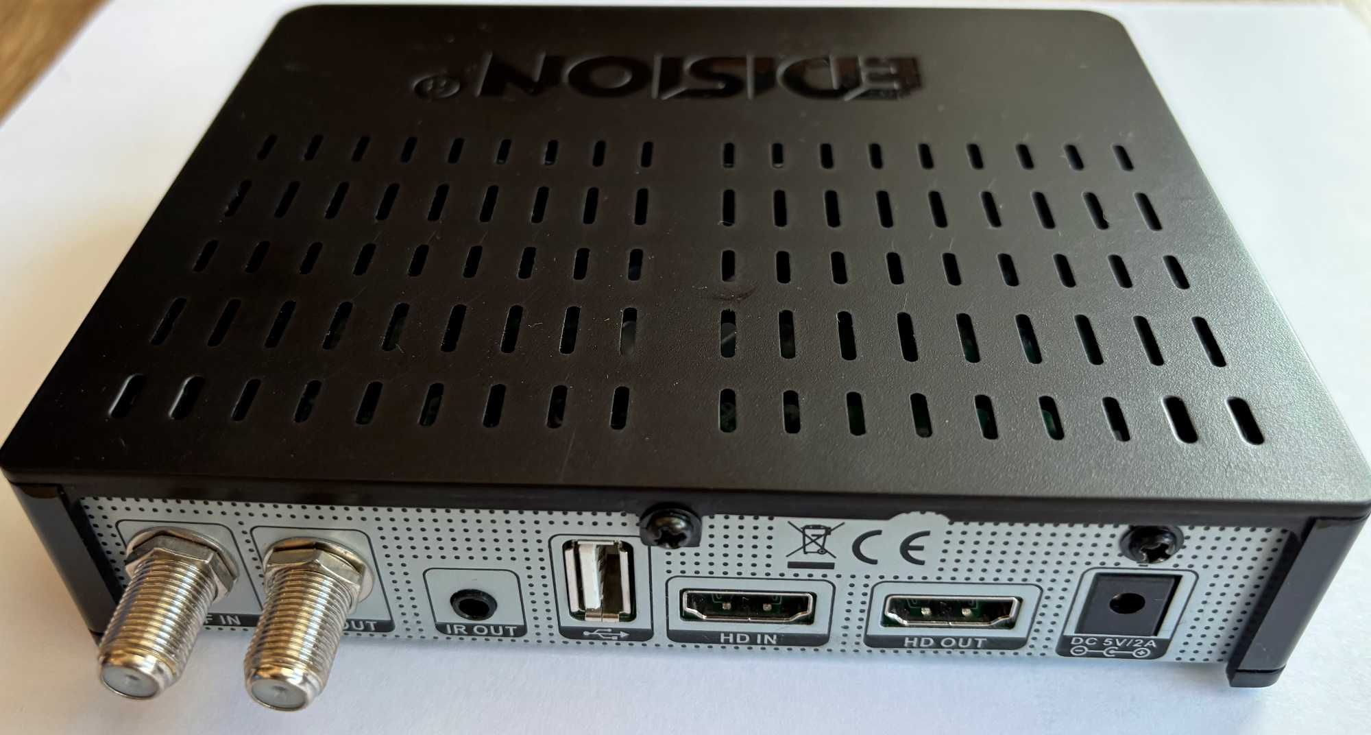 Modulador DVB-T com controlo via infra-vermelhos