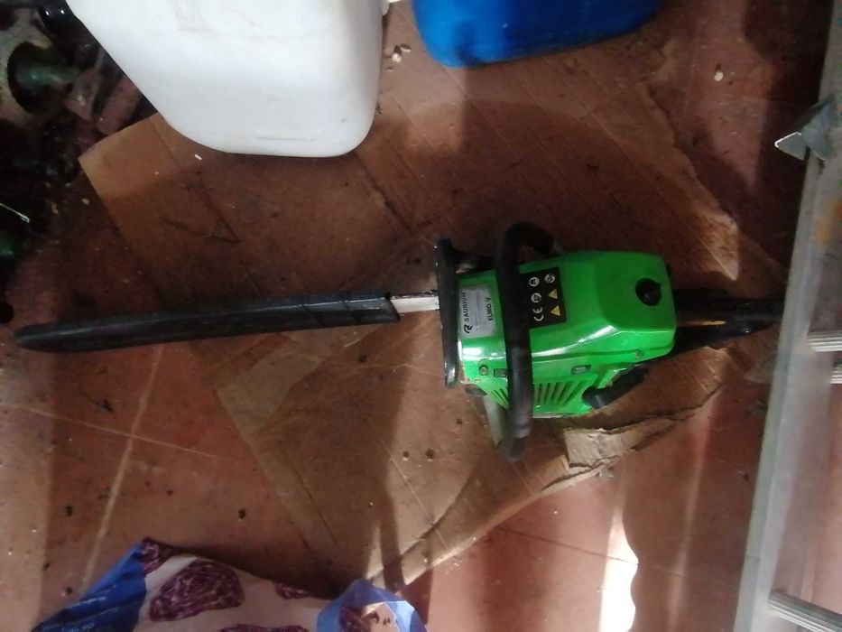 Motoserra a gasolina