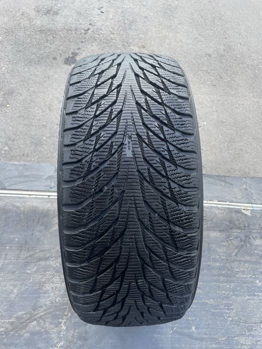 225/45/18 nokian hakkapeliitta r2