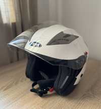 Kask Yema / Rozmiar L 59-60 cm.