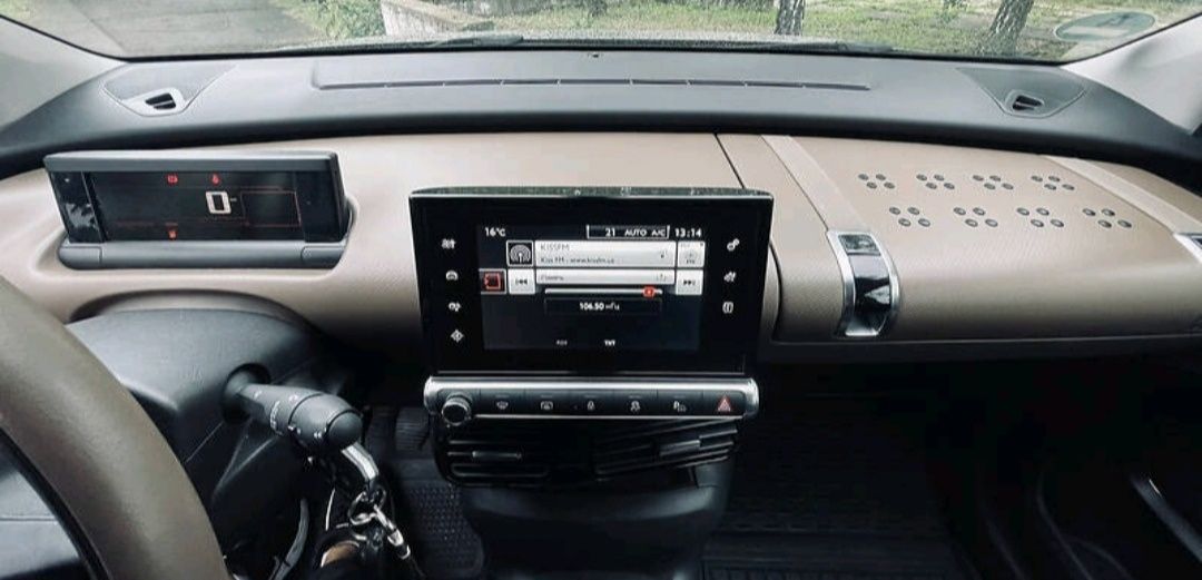 Citroen Cactus, 1,2 турбіна, бензин,110л.с.