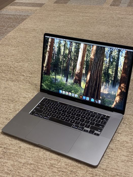 Macbook pro 16 2019 i9/5500M 32/512