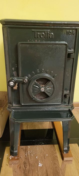 Piec koza żeliwny  jotul trolla 104 jotul 602