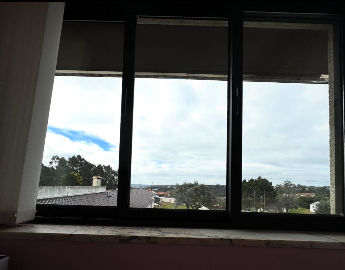 Janela em alumínio vidro duplo