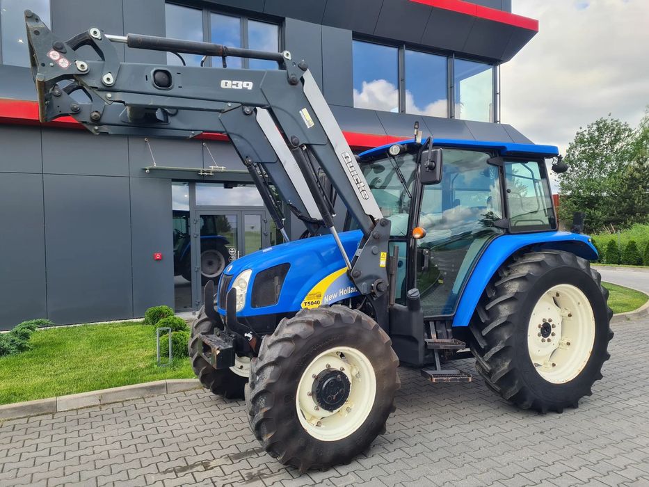 New Holland T5040  ładowacz Quicke Q39