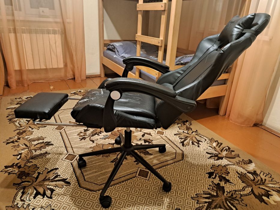 Крісло для геймерів GT RACER X-2323.