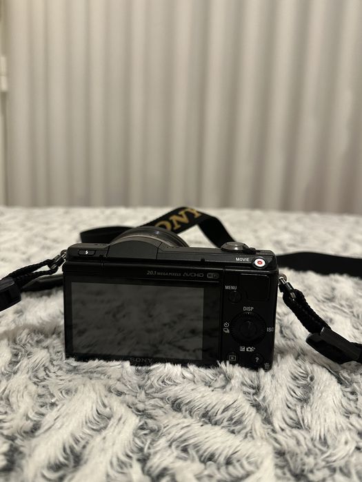 Sony A5000 c/ lente 16-50mm original