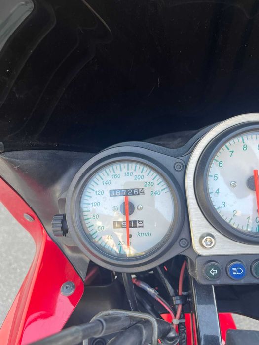 Kawasaki Zr7S 750