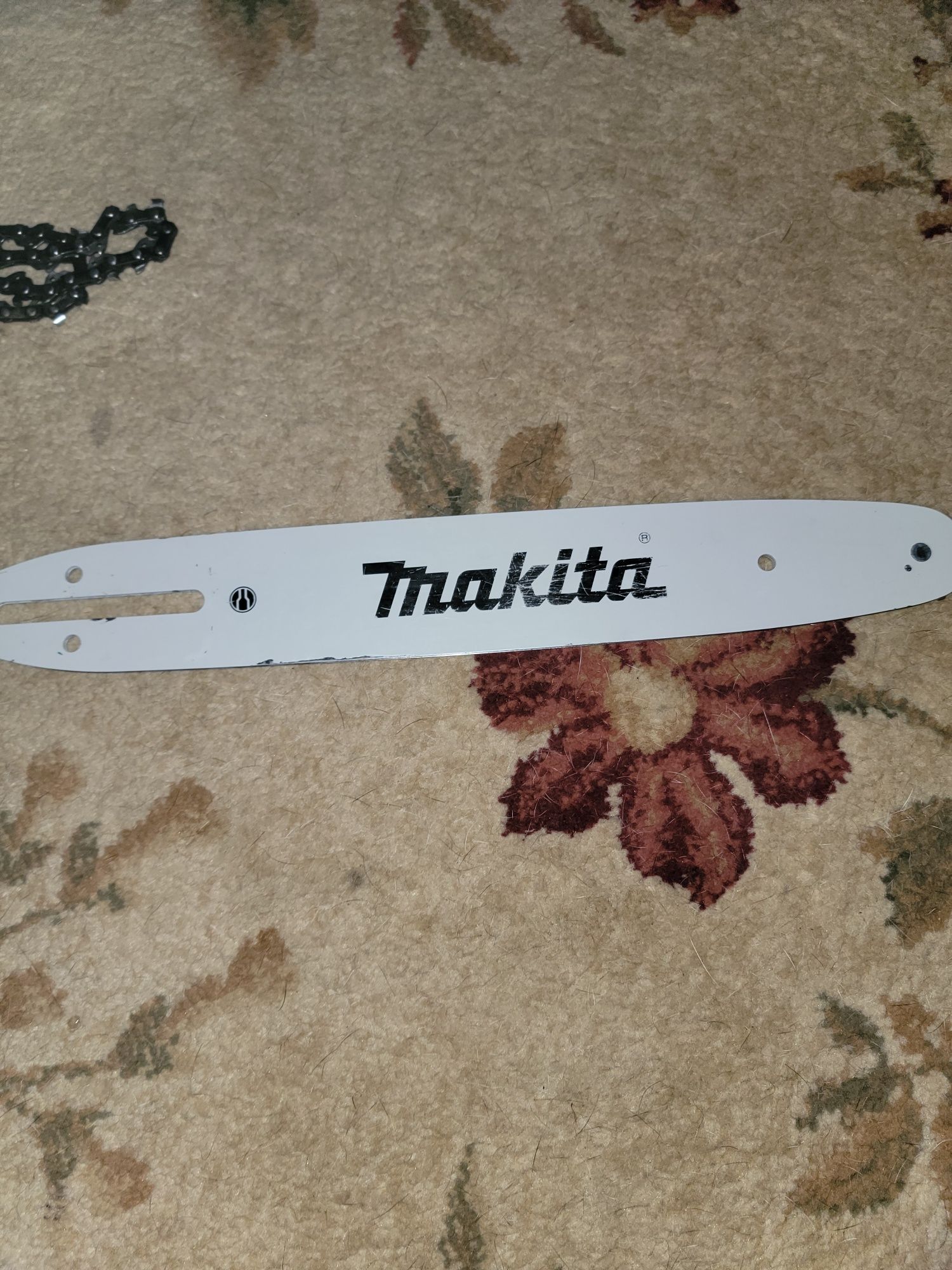 Пила ланцюгова Makita  xcu02